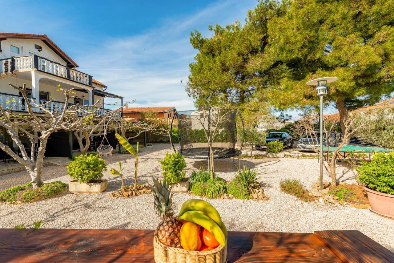 Apartments Villa Agape Вир Екстер'єр фото