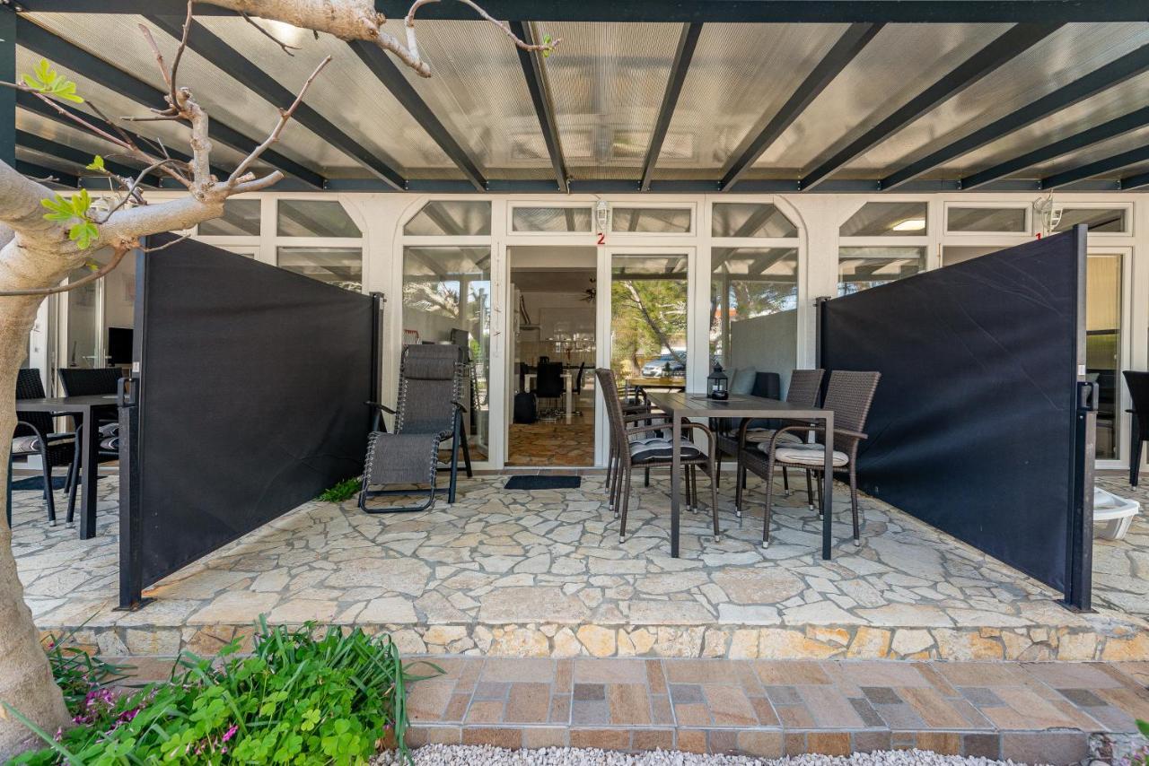 Apartments Villa Agape Вир Екстер'єр фото