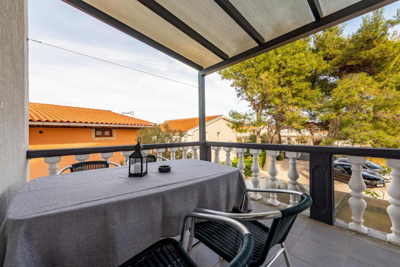 Apartments Villa Agape Вир Екстер'єр фото